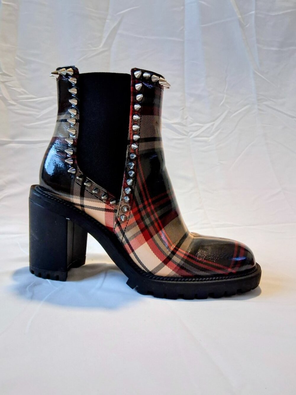 Jessica Simpson Woman's Demmie Boots - Picture 7 of 11